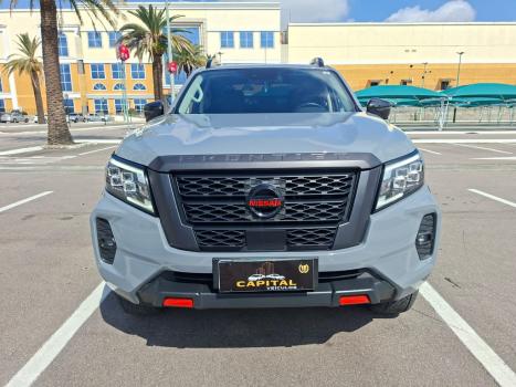 NISSAN Frontier 2.3 16V PRO4X CABINE DUPLA 4X4 BI-TURBO DIESEL AUTOMTICO, Foto 4
