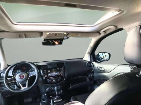 NISSAN Frontier 2.3 16V PRO4X CABINE DUPLA 4X4 BI-TURBO DIESEL AUTOMTICO, Foto 9