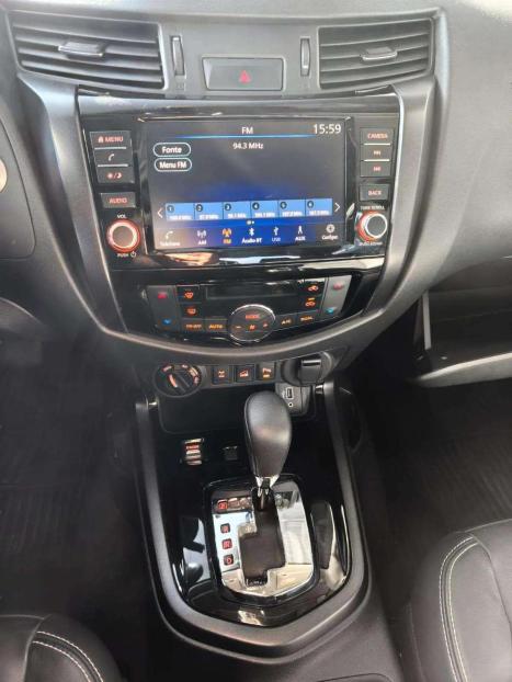 NISSAN Frontier 2.3 16V PRO4X CABINE DUPLA 4X4 BI-TURBO DIESEL AUTOMTICO, Foto 17