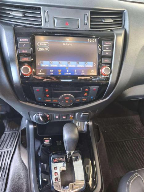 NISSAN Frontier 2.3 16V PRO4X CABINE DUPLA 4X4 BI-TURBO DIESEL AUTOMTICO, Foto 18
