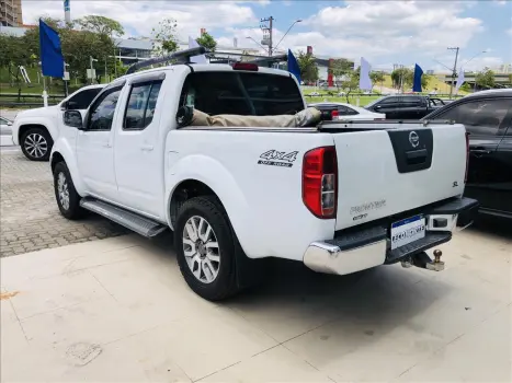 NISSAN Frontier 2.5 SL 4X4 TURBO DIESEL CABINE DUPLA AUTOMTICO, Foto 6