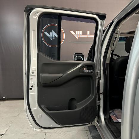 NISSAN Frontier 2.5 SL 4X4 TURBO DIESEL CABINE DUPLA AUTOMTICO, Foto 16