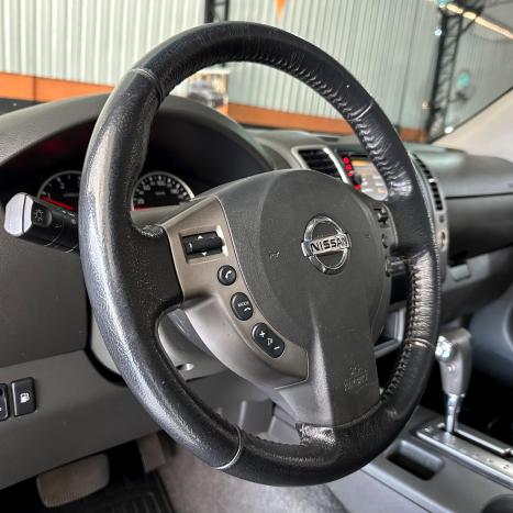 NISSAN Frontier 2.5 SL 4X4 TURBO DIESEL CABINE DUPLA AUTOMTICO, Foto 23