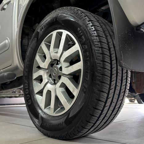 NISSAN Frontier 2.5 SL 4X4 TURBO DIESEL CABINE DUPLA AUTOMTICO, Foto 28
