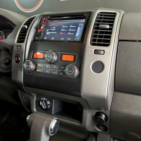 NISSAN Frontier 2.5 SL 4X4 TURBO DIESEL CABINE DUPLA AUTOMTICO, Foto 31