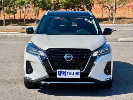 NISSAN Kicks 1.6 16V 4P FLEXSTART EXCLUSIVE XTRONIC AUTOMTICO CVT, Foto 2