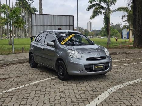 NISSAN March 1.0 12V 4P S FLEX, Foto 4