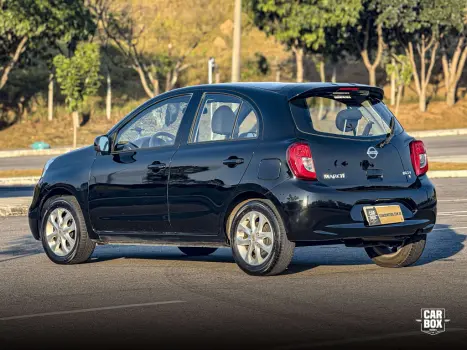NISSAN March 1.6 16V 4P SV FLEX, Foto 6