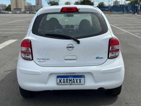NISSAN March 1.6 16V 4P S FLEX, Foto 5