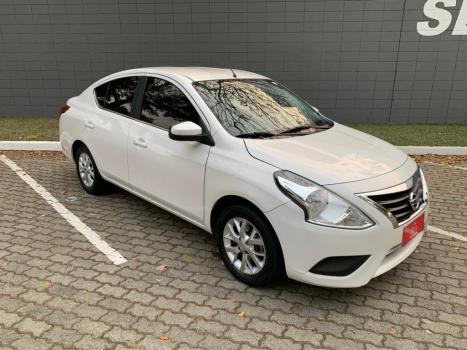 NISSAN Versa Sedan 1.6 16V 4P FLEX SV, Foto 1