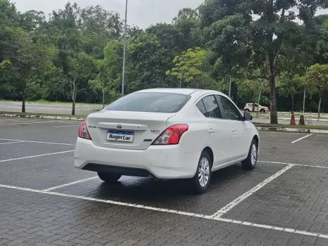 NISSAN Versa Sedan 1.6 16V 4P FLEX SV, Foto 18