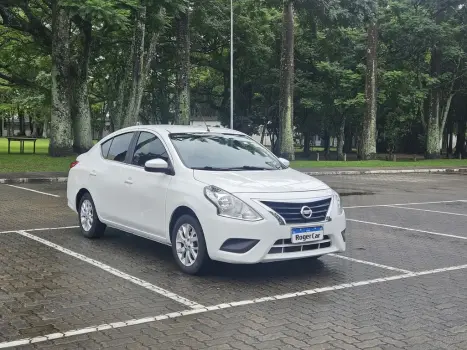 NISSAN Versa Sedan 1.6 16V 4P FLEX SV, Foto 15