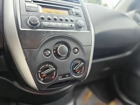 NISSAN Versa Sedan 1.6 16V 4P FLEX SV, Foto 26