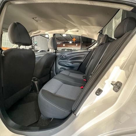 NISSAN Versa Sedan 1.6 16V 4P SV FLEX XTRONIC AUTOMTICO CVT, Foto 10