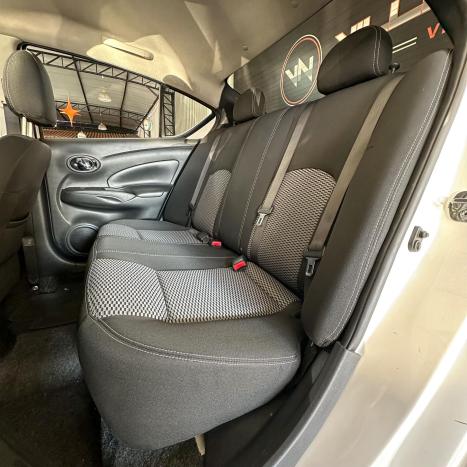 NISSAN Versa Sedan 1.6 16V 4P SV FLEX XTRONIC AUTOMTICO CVT, Foto 27