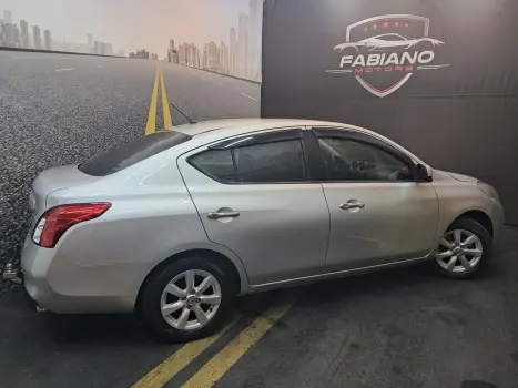 NISSAN Versa Sedan 1.6 16V 4P FLEX SL, Foto 13
