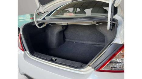 NISSAN Versa Sedan 1.6 16V 4P FLEX SV, Foto 23