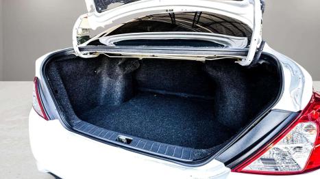 NISSAN Versa Sedan 1.6 16V 4P FLEX SV, Foto 23