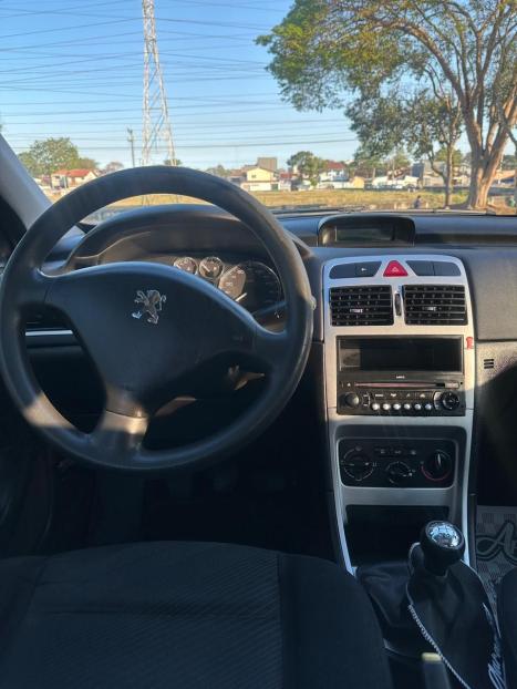 PEUGEOT 307 CC Cabriolet 2.0 16V, Foto 5