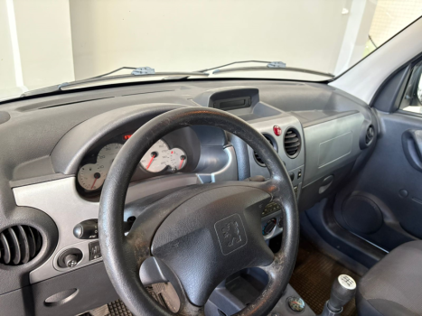 PEUGEOT Partner 1.6 16V 4P FLEX ESCAPADE, Foto 9