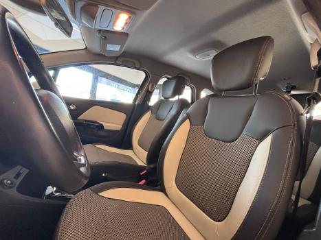 RENAULT Captur 1.6 16V 4P FLEX SCE INTENSE X-TRONIC CVT, Foto 11