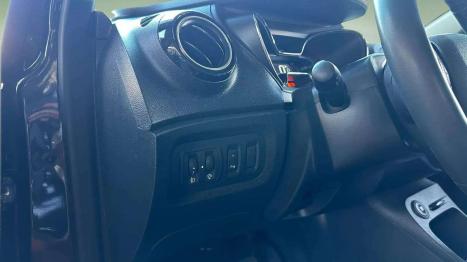 RENAULT Captur 1.6 16V 4P FLEX SCE INTENSE X-TRONIC CVT, Foto 14