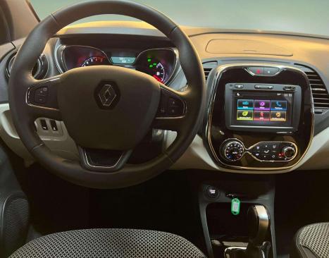 RENAULT Captur 1.6 16V 4P FLEX SCE INTENSE X-TRONIC CVT, Foto 9