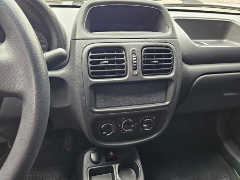 RENAULT Clio Hatch 1.0 16V 4P AUTHENTIQUE, Foto 8