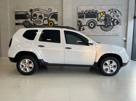 RENAULT Duster 1.6 16V 4P FLEX SCE AUTHENTIQUE X-TRONIC AUTOMTICO, Foto 8