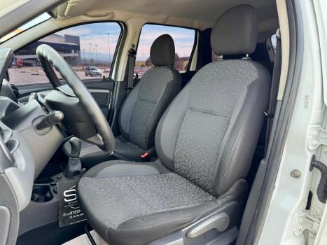 RENAULT Duster 1.6 16V 4P FLEX EXPRESSION, Foto 8