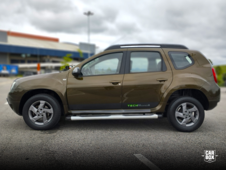 RENAULT Duster 2.0 16V 4P FLEX TECH ROAD AUTOMTICO, Foto 2