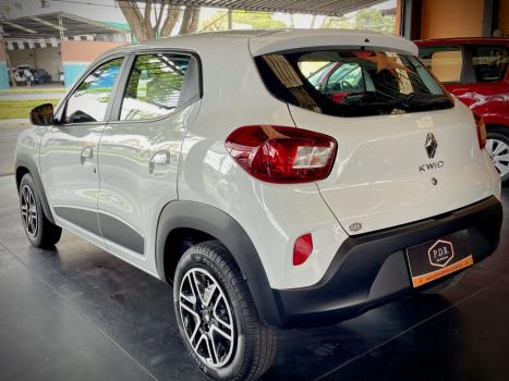 RENAULT Kwid 1.0 12V 4P SCE FLEX INTENSE, Foto 10