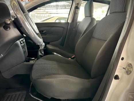 RENAULT Logan 1.0 12V 4P FLEX SCE AUTHENTIQUE, Foto 18