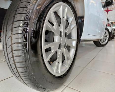RENAULT Logan , Foto 15