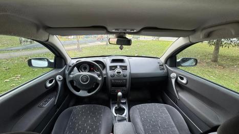 RENAULT Megane Grand Tour 1.6 16V 4P FLEX DYNAMIQUE, Foto 14