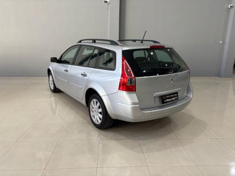 RENAULT Megane Grand Tour 1.6 16V 4P FLEX DYNAMIQUE, Foto 4
