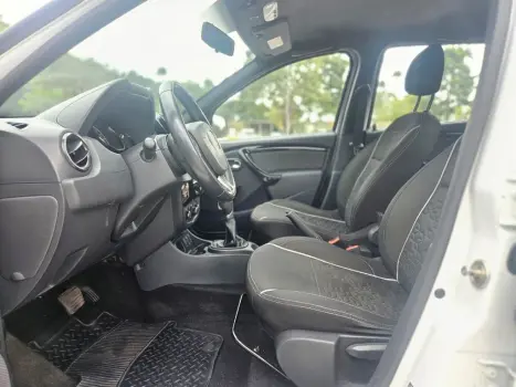 RENAULT Oroch 2.0 16V 4P FLEX DYNAMIQUE AUTOMTICO, Foto 6