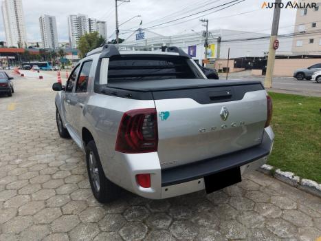 RENAULT Oroch 2.0 16V 4P FLEX DYNAMIQUE AUTOMTICO, Foto 3