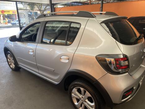 RENAULT Sandero 1.6 16V 4P FLEX STEPWAY, Foto 3