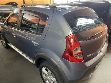 RENAULT Sandero 1.6 16V 4P FLEX STEPWAY RIP CURL, Foto 3
