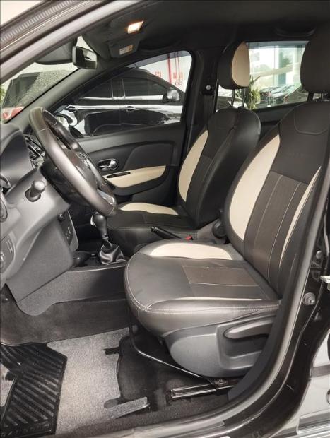 RENAULT Sandero 1.6 16V 4P FLEX SCE STEPWAY DINAMIQUE, Foto 9