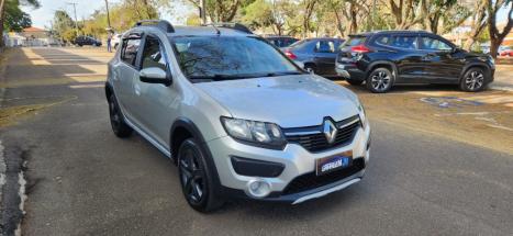 RENAULT Sandero 1.6 16V 4P FLEX SCE STEPWAY DINAMIQUE, Foto 3