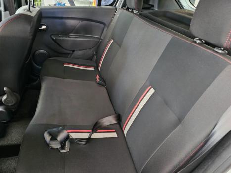 RENAULT Sandero 2.0 16V 4P RS FLEX, Foto 20