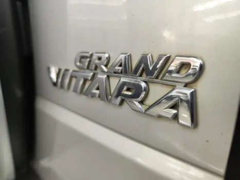 SUZUKI Grand Vitara 3.2 V6 24V 4P 4X4 AUTOMTICO, Foto 2