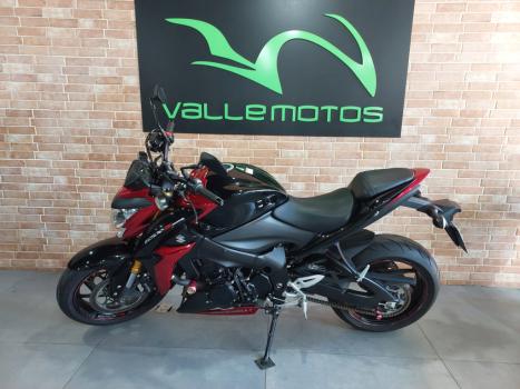 SUZUKI GSX-S 1000 A, Foto 4