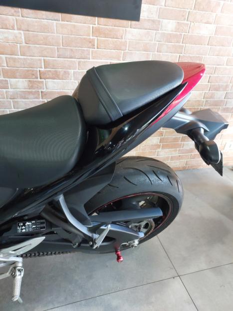 SUZUKI GSX-S 1000 A, Foto 9