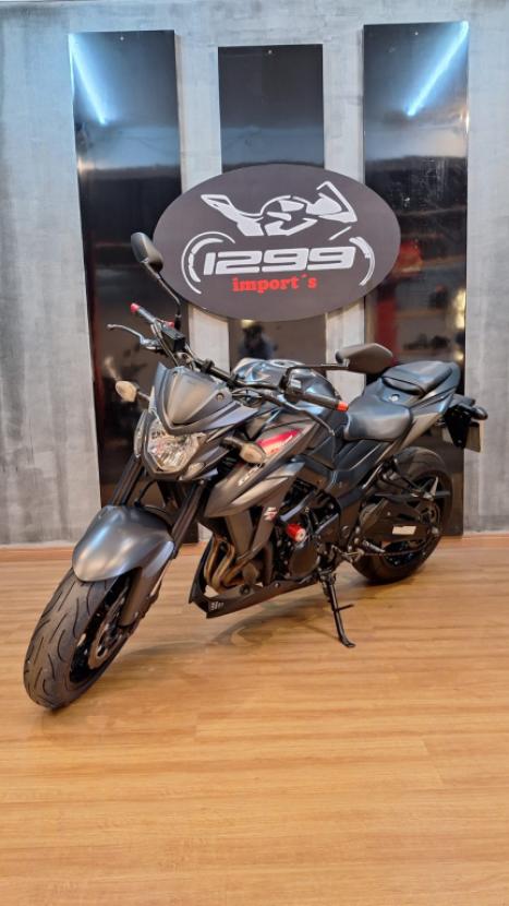 SUZUKI GSX-S 750 ABS, Foto 2