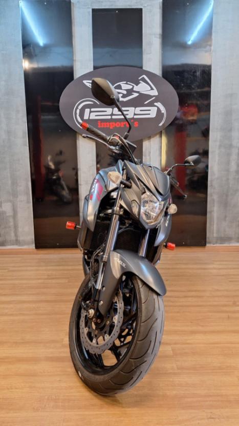 SUZUKI GSX-S 750 ABS, Foto 6