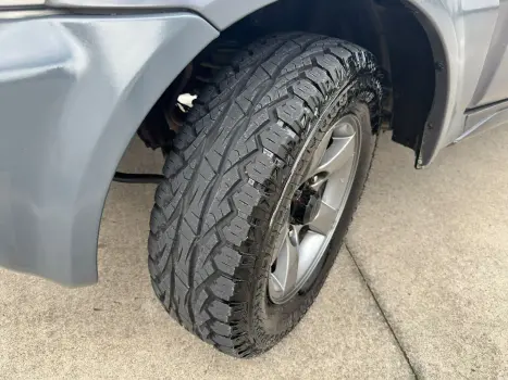 SUZUKI Jimny 1.3 16V 4 ALL 4X4, Foto 7