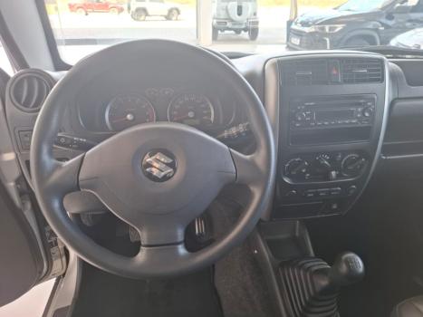 SUZUKI Jimny 1.3 16V 4 ALL 4X4, Foto 3